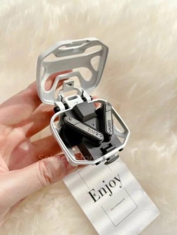Dmooster D12 Mecha Earphones 5 img 8364