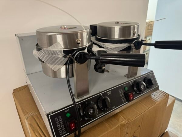 2-Plates Waffle Baker – Double Head Electric Waffle Maker EB-2M 4 img 0981